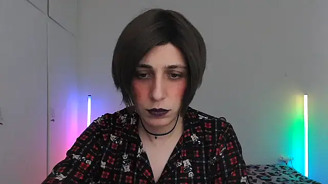 HoneyValentine online show from 17, 2, 2026