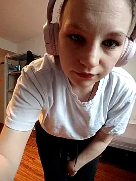 LissieDemons online show from 3, 2, 2026