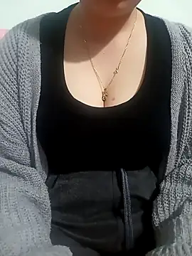 Tulip Giang online show from 6, 1, 2026