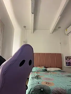 Iamcami  online show from 20, 2, 2026