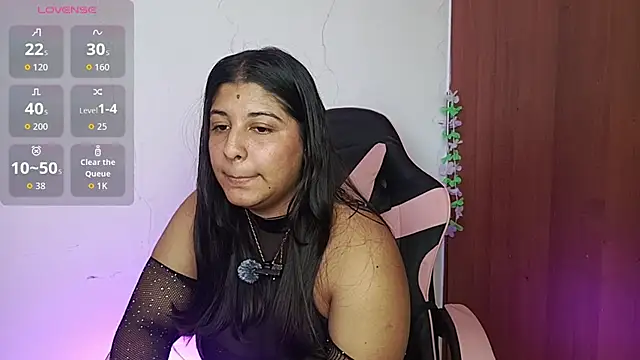 Snapshot of BellyJelly__ chatting on 13, 4, 2026 BellyJelly online show from 13, 4, 2026