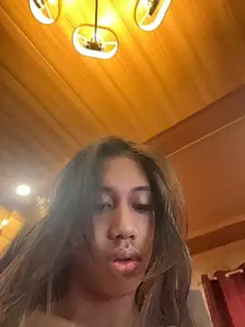 bigmeatcock luna online show from 10, 7, 2026