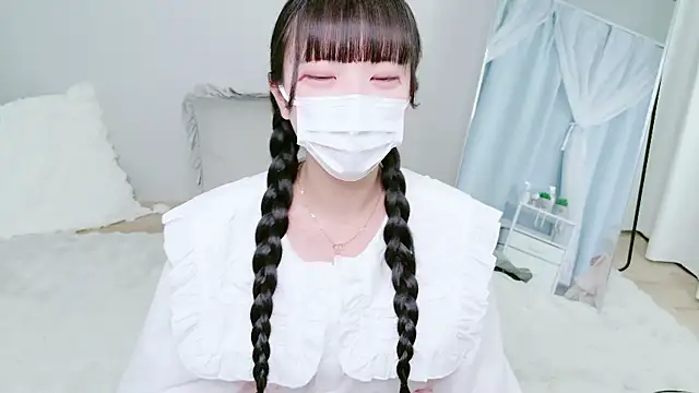 Snapshot of Nonn_chan chatting on 27, 2, 2026 Nonn chan online show from 27, 2, 2026