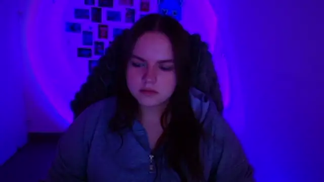 Kitty Mia Kitty online show from 21, 2, 2026