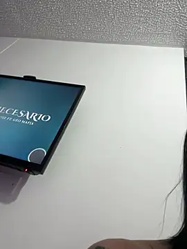 dulce-katt online show from 1, 3, 2026