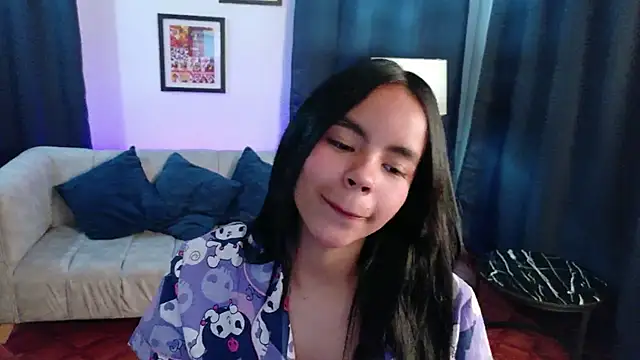 SofiaMante  online show from 12, 4, 2026