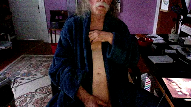 Snapshot of LickYourYoni chatting on 1, 5, 2026 LickYourYoni online show from 1, 5, 2026