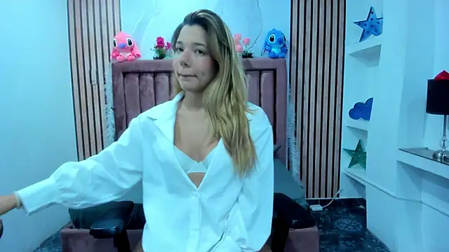 DanielaSilva  online show from 15, 1, 2026