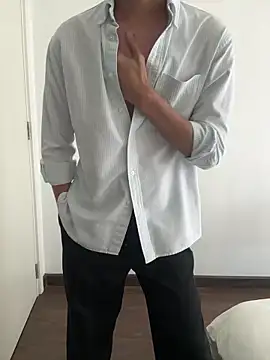 Dickieplay001 online show from 5, 4, 2026