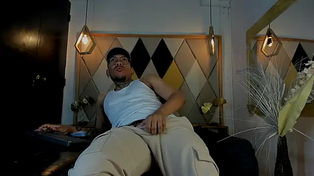 ThiagoBerry online show from 5, 2, 2026