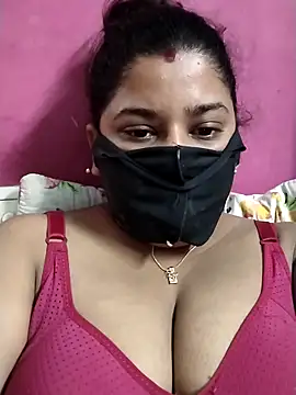 Snapshot of pinkisaha75 chatting on 15, 4, 2026 pinkisaha75 online show from 15, 4, 2026