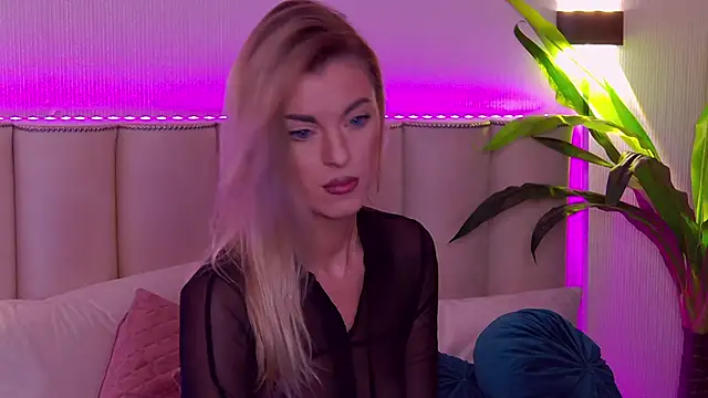 AvrilSkyy online show from 12, 1, 2026