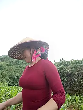 Snapshot of yu--yo chatting on 18, 5, 2026 yu--yo online show from 18, 5, 2026