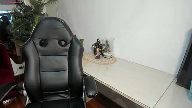 VictoriaPaker online show from 15, 2, 2026