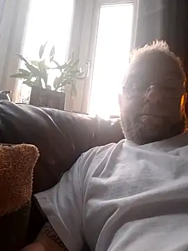 justenjoyingurcompany online show from 9, 1, 2026