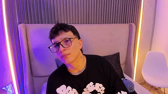 SamuParker online show from 13, 1, 2026