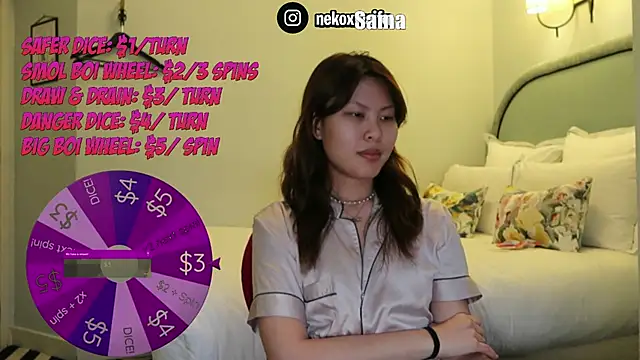 Snapshot of nekoxwaifu chatting on 4, 4, 2026 nekoxwaifu online show from 4, 4, 2026