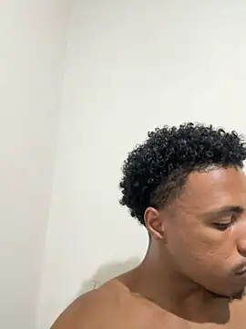 LorenzoBlack27 online show from 24, 3, 2026