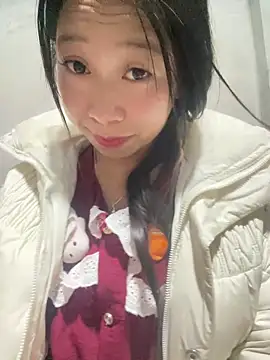 Snapshot of Mayly_lucky2 chatting on 1, 2, 2026 Mayly lucky2 online show from 1, 2, 2026