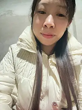 Snapshot of Mayly_lucky2 chatting on 3, 2, 2026 Mayly lucky2 online show from 3, 2, 2026