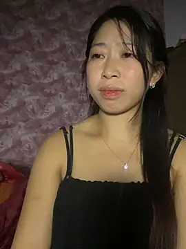 Snapshot of Mayly_lucky2 chatting on 8, 7, 2026 Mayly lucky2 online show from 8, 7, 2026