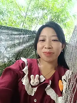 Snapshot of Mayly_lucky2 chatting on 14, 7, 2026 Mayly lucky2 online show from 14, 7, 2026