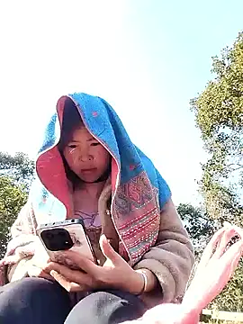 feli-00 online show from 12, 1, 2026