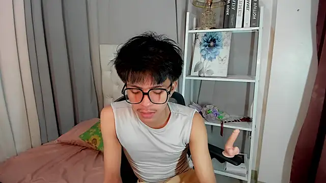 Snapshot of davincihugecock chatting on 16, 2, 2026 davincihugecock online show from 16, 2, 2026