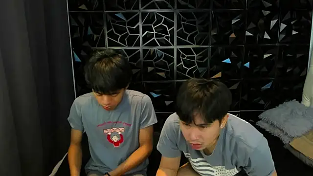 Snapshot of davincihugecock chatting on 20, 3, 2026 davincihugecock online show from 20, 3, 2026