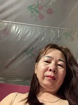 Snapshot of -Mery- chatting on 24, 4, 2026 -Mery- online show from 24, 4, 2026