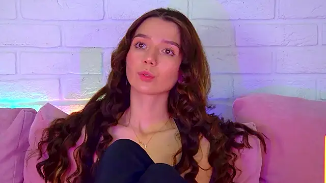 VanessaVienne online show from 5, 4, 2026