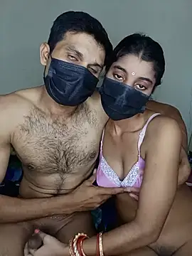 Snapshot of Erotic-Girl chatting on 4, 7, 2026 Erotic-Girl online show from 4, 7, 2026