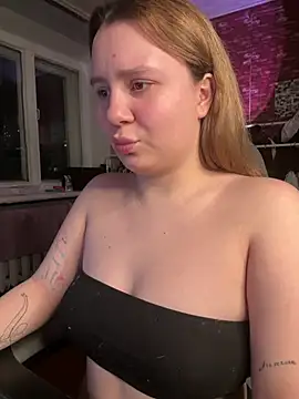 Snapshot of AnnaSeint chatting on 7, 2, 2026 AnnaSeint online show from 7, 2, 2026