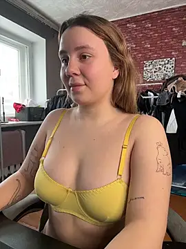 Snapshot of AnnaSeint chatting on 28, 2, 2026 AnnaSeint online show from 28, 2, 2026