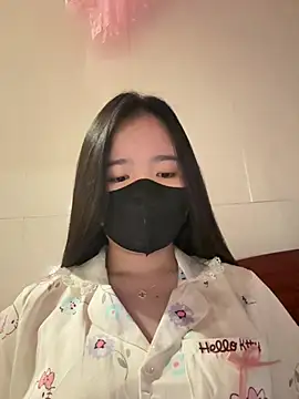 Gwen879 online show from 27, 3, 2026