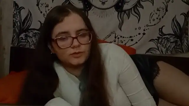 Miyabeee online show from 19, 2, 2026