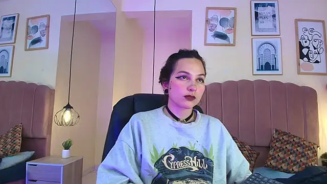 Hanabie  online show from 21, 4, 2026