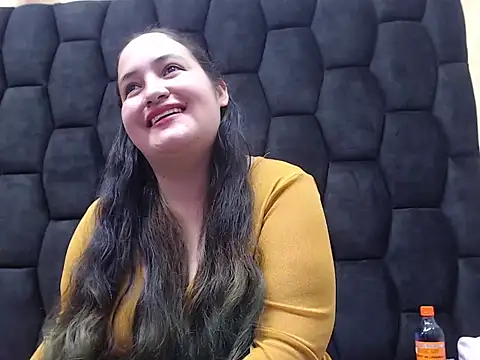 Snapshot of MiaRouss69 chatting on 10, 2, 2026 MiaRouss69 online show from 10, 2, 2026