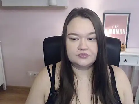 Snapshot of HollyDanceSoul chatting on 3, 2, 2026 HollyDanceSoul online show from 3, 2, 2026