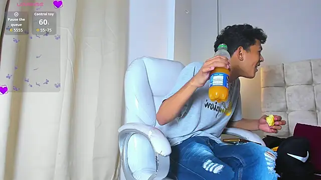 twink royale18 online show from 24, 2, 2026