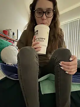 julia4thewin online show from 4, 3, 2026