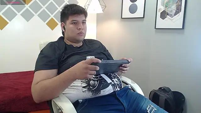 mazenrois online show from 16, 1, 2026