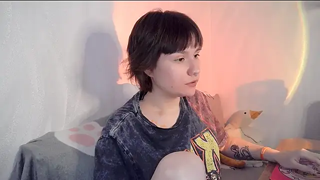 Snapshot of UwuJudy_Osas chatting on 6, 2, 2026 UwuJudy Osas online show from 6, 2, 2026