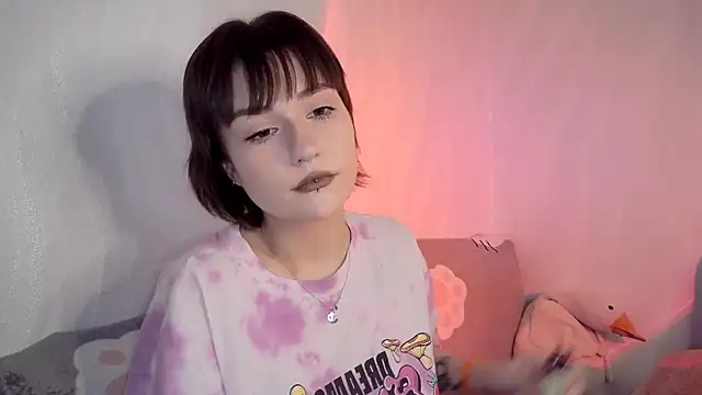 Snapshot of UwuJudy_Osas chatting on 2, 3, 2026 UwuJudy Osas online show from 2, 3, 2026