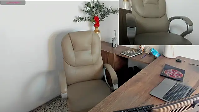 Snapshot of Jay_Grip chatting on 17, 2, 2026 Jay Grip online show from 17, 2, 2026