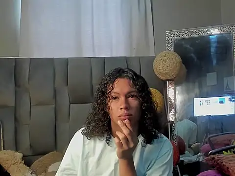 dylaans19 online show from 7, 2, 2026