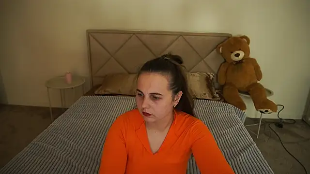 MikaFoxy online show from 17, 5, 2026