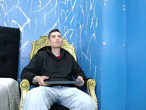 Iam Smith  online show from 15, 2, 2026