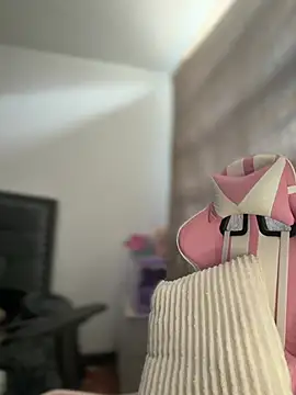 Lilith blaze Fg online show from 19, 4, 2026