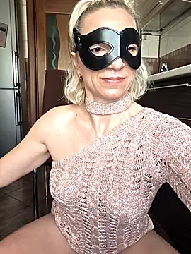 DahliaDew online show from 14, 1, 2026